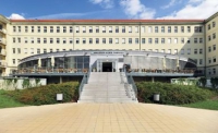 Eingangsbereich der Klinik