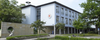 Der Eingangsbereich der Klinik.